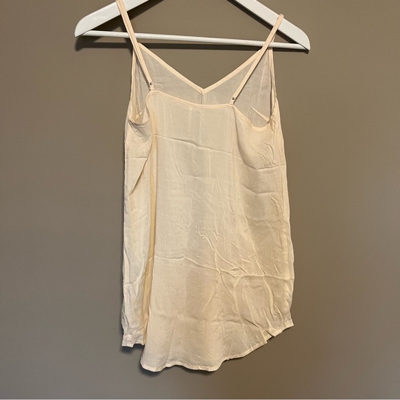 Free People tank top. Blush pink colour. Size XS - Picture 3 of 4